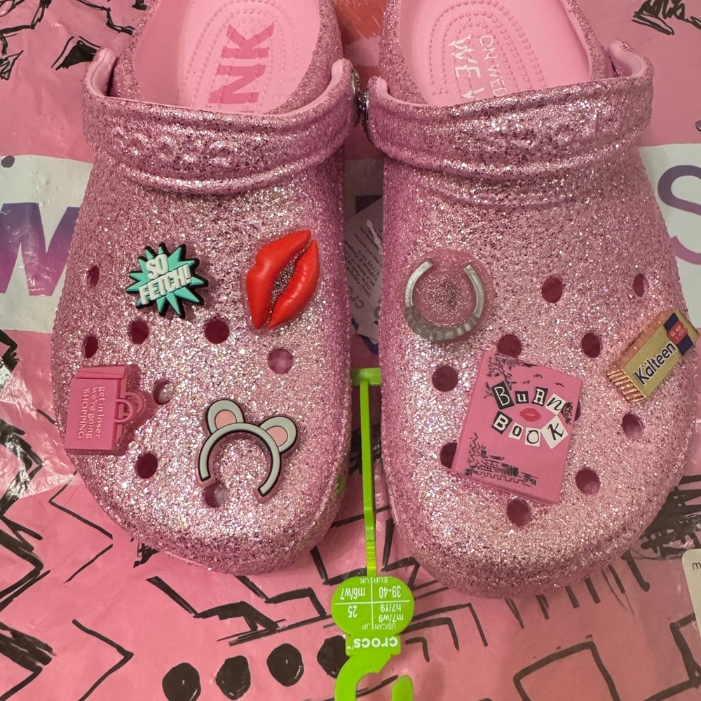 MEAN GIRLS CROCS Sparkling Pink Clogs with Fun Charms